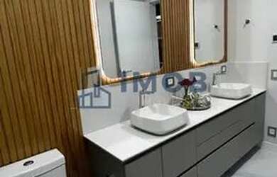 Imagem: O apartamento à venda possui 3 Dormitórios, 4 Banheiros, 2