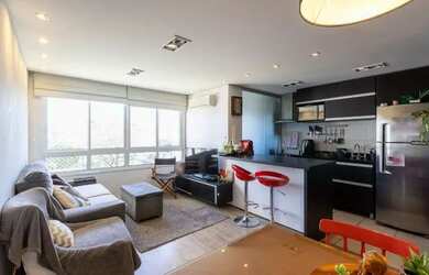 Imagem: O apartamento possui 2 Dormitórios, 1 Banheiro, 2 Vagas na