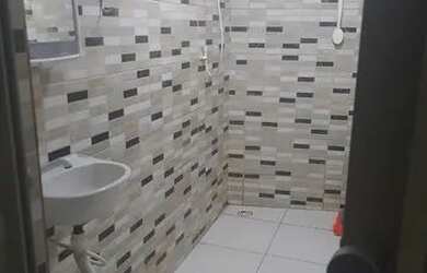 Imagem: A casa possui 1 Dormitório, 1 Banheiro e está localizado