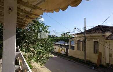 Imagem: A casa possui 3 Dormitórios, 1 Banheiro, 120m² de Área e