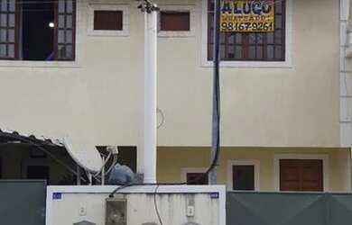 Imagem: A casa possui 2 Dormitórios, 2 Banheiros, 1 Vaga na garagem