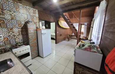 Imagem 4: Casa para Venda em Imbituba, Alto Arroio, 3 dormitórios, 1 banheiro