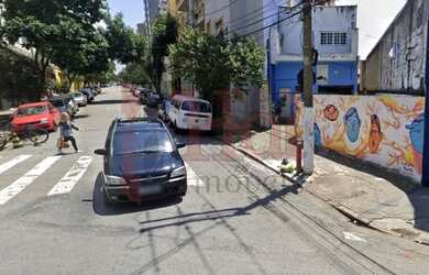 Imagem: O terreno possui 120m² de Área e está localizado em Barra