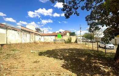 Imagem: O terreno possui 785m² de Área e está localizado em Coronel