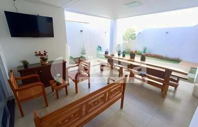 Imagem 9: Casa residencial com 3 suítes disponível para locação no bairro Alto...