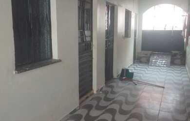 Imagem 2: VILA com casa e 4 aptos com renda 2.800 $115mil