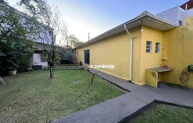 Imagem: O terreno possui 400m² de Área e está localizado em Vila