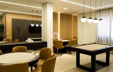 Imagem 10: Apartamento com 2 dormitórios sendo 1 suíte e 2 vagas de garagem em...