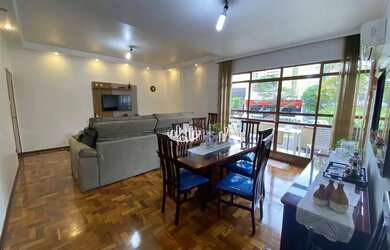 Imagem: O apartamento possui 3 Dormitórios, 2 Banheiros, 2 Vagas na