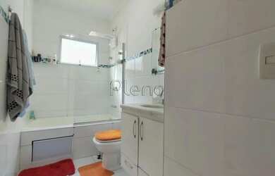 Imagem 15: Casa à venda com 3 suítes no Condomínio Portal do Jequitibá, Valinhos....