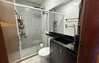 Imagem: O apartamento possui 1 Dormitório, 1 Banheiro, 1 Vaga na garagem