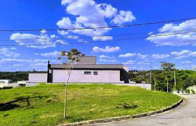 Imagem: O terreno possui 415m² de Área e está localizado em São