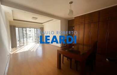 Imagem: O apartamento possui 3 Dormitórios, 2 Banheiros, 1 Vaga na