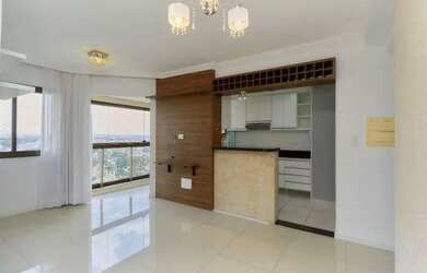 Imagem: O apartamento possui 2 Dormitórios, 2 Banheiros, 1 Vaga na