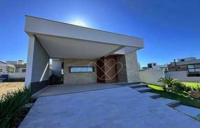 Imagem: A casa em condomínio possui 3 Dormitórios, 4 Banheiros, 4