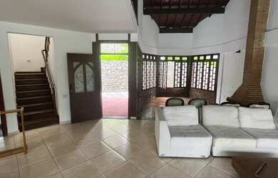 Imagem 1: Residência alto padrão. Piscina, Churrasqueira, Imóvel mobiliadoeAr-condicionado