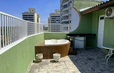 Imagem: O apartamento possui 3 Dormitórios, 3 Banheiros, 2 Vagas na