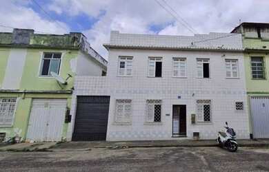 Imagem: A casa possui 2 Dormitórios, 2 Banheiros, 1 Vaga na garagem