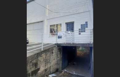 Imagem 10: Barracão, 140 m² - venda por R$ 1.050.000 ou aluguel por R$ 3.800/mês...