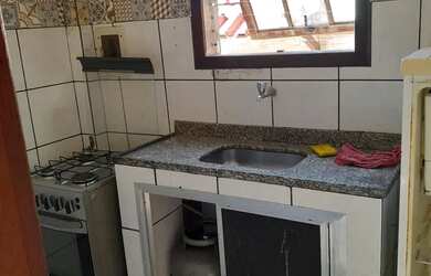 Imagem: O apartamento possui 1 Dormitório, 2 Banheiros, 1 Vaga na garagem