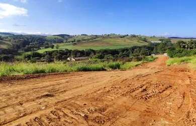 Imagem: O terreno possui 500m² de Área e está localizado em Usina