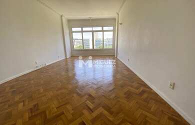 Imagem: O apartamento para alugar possui 2 Dormitórios, 2 Banheiros