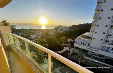 Imagem: O apartamento possui 2 Dormitórios, 2 Banheiros, 2 Vagas na