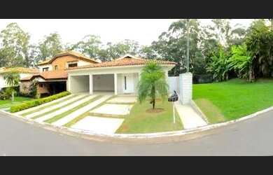 Imagem: A casa em condomínio possui 3 Dormitórios, 4 Banheiros, 4