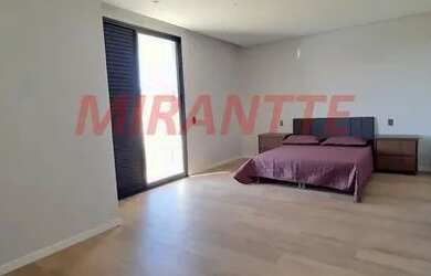 Imagem: A casa em condomínio possui 3 Dormitórios, 5 Banheiros, 4