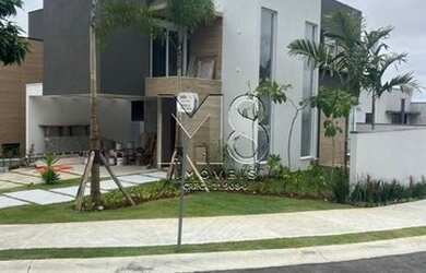 Imagem: A casa em condomínio possui 4 Dormitórios, 4 Banheiros, 215m²