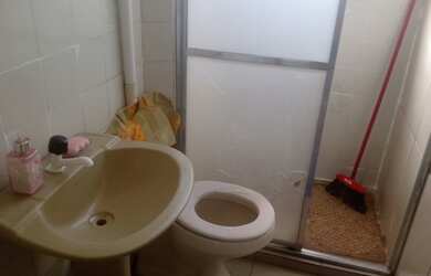 Imagem: O quarto possui Churrasqueira, Área de serviço e está localizado