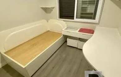 Imagem 9: REGIÃO ARBORIZADA, APTO REPLETO DE ARMÁRIOS E MUITO BOM GOSTO