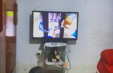 Imagem: A casa possui 1 Dormitório, 1 Banheiro e está localizado