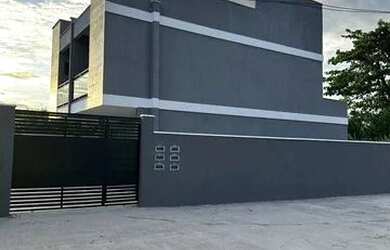 Imagem: A casa possui 2 Dormitórios, 2 Banheiros, 65m² de Área e