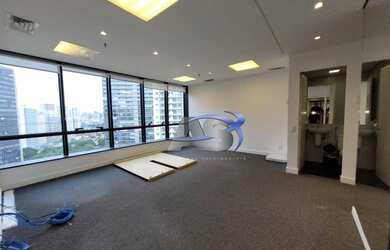 Imagem: O depósito possui 2 Vagas na garagem, 60m² de Área, Imóvel