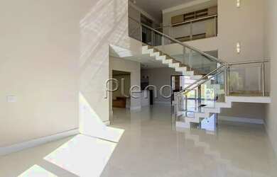 Imagem 3: Venda Casa com 236,00 metroQuadrado, 3 dormitório s , 2 vaga s . Swiss...