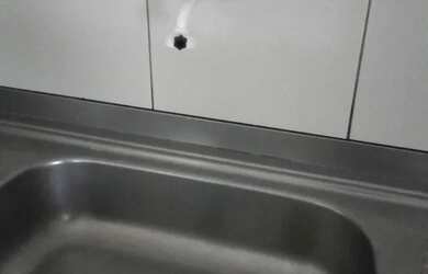 Imagem: A casa possui 2 Dormitórios, 1 Banheiro, 80m² de Área e