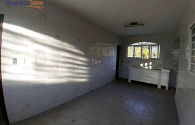 Imagem 5: Sobrado com 8 quartos, 465 m² - venda por R$ 850.000 ou aluguel por R$ 8.836/mês - Cidade