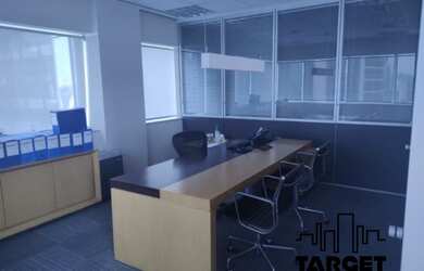 Imagem: O depósito possui 5 Vagas na garagem, 495m² de Área, Imóvel