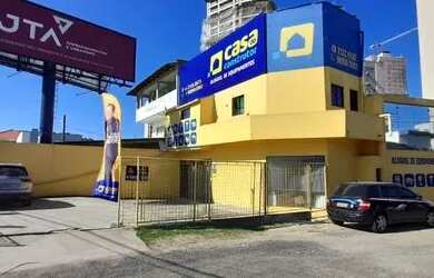 Imagem: O depósito possui 5 Vagas na garagem, 300m² de Área e está