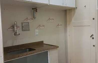 Imagem 12: Copacabana, quarto e sala, Rua Toneleiro, prox. metrô