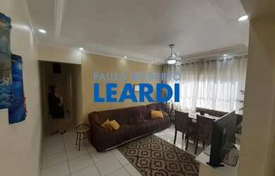 Imagem: O apartamento possui 3 Dormitórios, 2 Banheiros, 1 Vaga na