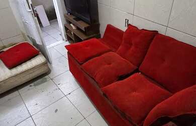 Imagem: O quarto possui Imóvel mobiliado e está localizado em Freguesia