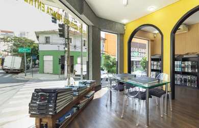 Imagem: O depósito possui 216m² de Área e está localizado em Vila