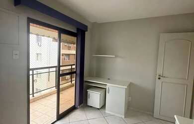 Imagem 10: Imóvel para aluguel possui 99 metros quadrados com 4 quartos