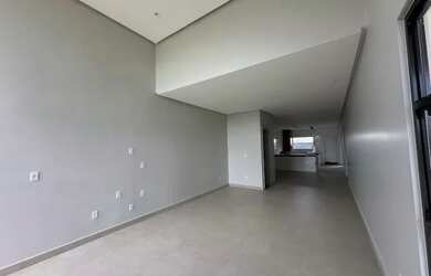 Imagem 12: COND. JARDIM MARSELHA- CASA AMPLA E CONFORTÁVEL