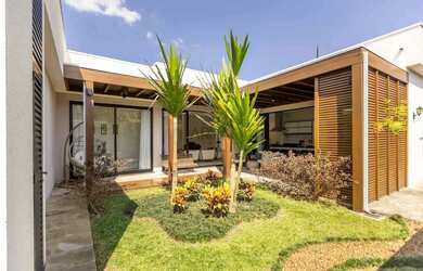 Imagem 3: Casa em condomínio em Santa Felicidade ARYA1