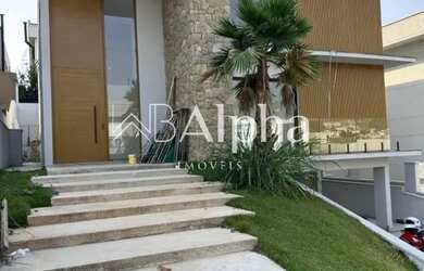 Imagem: A casa em condomínio possui 4 Dormitórios, 5 Banheiros, 5