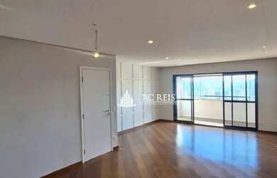 Imagem: O apartamento possui 3 Dormitórios, 5 Banheiros, 2 Vagas na