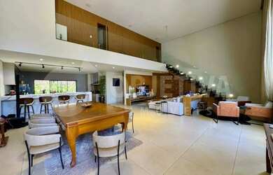 Imagem 7: Casa de Alto Padrão disponível para aluguel Setor Sul, Uberlândia MG